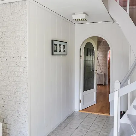 Stunning Home In Nordtveitgrend Σπίτι διακοπών