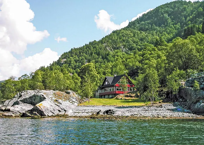 Amazing In Nordtveitgrend Vakantiehuis